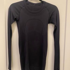EUC Navy Blue Lululemon Define Long Sleeve Top